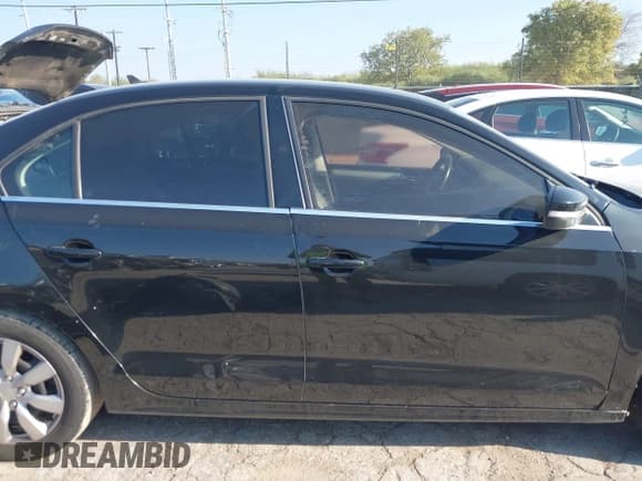 ✅ 2013 Volkswagen Jetta SE • VIN: 3VWDP7AJ3DM373532 • Lot: 43565979. Listed on IAAI with 159,658 mi. Free auction sales archive from the USA and detailed vehicle history report at DreamBid. Image 14.