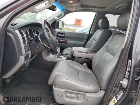 ✅ 2012 Toyota Sequoia Platinum • VIN: 5TDDW5G12CS065381 • Lot: 90434075. Listed on Copart with 256,317 mi. Free auction sales archive from the USA and detailed vehicle history report at DreamBid. Image 7.