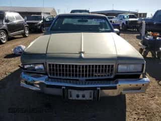 1987 Chevrolet Caprice Classic с VIN 1G1BN51HXHX104230, выставлен на аукционе Copart как лот 81985445 с пробегом 78 884 миль миль и Чистый • Clean title. История ставок и продаж доступна на DreamBid. Изображение 5.
