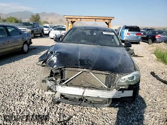 ✅ 2013 BMW 5 Series 535i xDrive • VIN: WBAFU7C51DDU67504 • Lot: 71089315. Wystawiony na Copart z przebiegiem 91 826 mil. Bezpłatny archiwum sprzedaży aukcyjnych z USA i szczegółowy raport historii pojazdu na DreamBid. Zdjęcie 13.