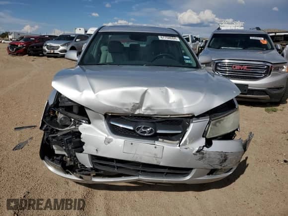 ✅ 2008 Hyundai Sonata SE • VIN: 5NPEU46C58H351696 • Lot: 67758594. Listed on Copart with 63,394 mi miles. Access the free auction sales archive from the USA and view a detailed vehicle history report at DreamBid. Image 5.