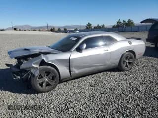 ✅ 2017 Dodge Challenger SXT • VIN: 2C3CDZAG0HH605889 • Lot: 90351165. Wystawiony na Copart z przebiegiem 103 083 mil. Bezpłatny archiwum sprzedaży aukcyjnych z USA i szczegółowy raport historii pojazdu na DreamBid. Zdjęcie 1.