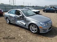 ✅ 2013 Mercedes-Benz C 250 Luxury • VIN: WDDGF4HB7DR270568 • Лот: 80693175. Опубликован ранее на Copart с пробегом 119 199 миль. Бесплатный доступ к архиву аукционных продаж из США и подробный отчёт об истории автомобиля на DreamBid. Изображение 4.