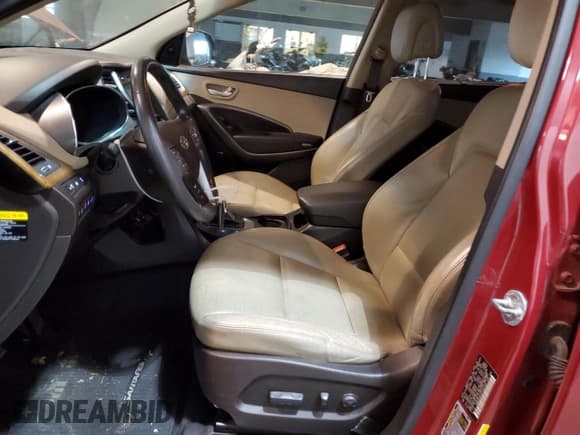 ✅ 2015 Hyundai Santa Fe Limited • VIN: KM8SRDHF5FU091553 • Лот: 39218404. Опубликован ранее на Copart с пробегом 154 989 миль. Бесплатный доступ к архиву аукционных продаж из США и подробный отчёт об истории автомобиля на DreamBid. Изображение 7.