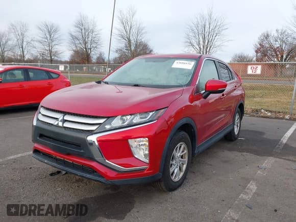 ✅ 2019 Mitsubishi Eclipse Cross ES • VIN: JA4AT3AA4KZ015761 • Лот: 43880156. Опубликован ранее на IAAI с пробегом 122 884 миль. Бесплатный доступ к архиву аукционных продаж из США и подробный отчёт об истории автомобиля на DreamBid. Изображение 2.
