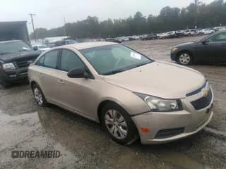 ✅ 2012 Chevrolet Cruze LS • VIN: 1G1PC5SH4C7140868 • Лот: 43215292. Опубликован ранее на IAAI с пробегом 218 244 миль. Бесплатный доступ к архиву аукционных продаж из США и подробный отчёт об истории автомобиля на DreamBid. Изображение 1.