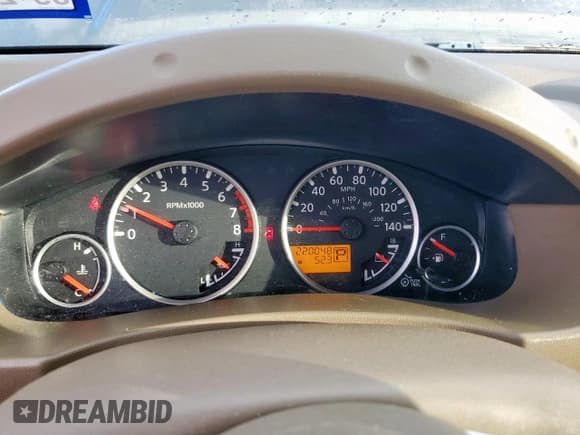 ✅ 2005 Nissan Frontier SE • VIN: 1N6AD07UX5C456141 • Lot: 84018605. Wystawiony na Copart z przebiegiem 220 048 mil. Bezpłatny archiwum sprzedaży aukcyjnych z USA i szczegółowy raport historii pojazdu na DreamBid. Zdjęcie 9.