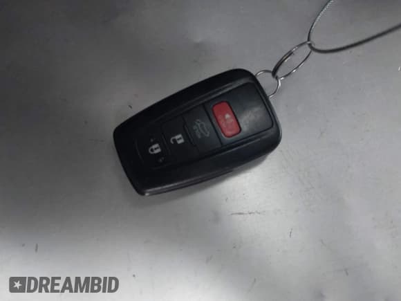 ✅ 2021 Toyota RAV4 XLE • VIN: 2T3P1RFV7MC150757 • Лот: 43421985. Опубликован ранее на IAAI с пробегом 42 745 миль. Бесплатный доступ к архиву аукционных продаж из США и подробный отчёт об истории автомобиля на DreamBid. Изображение 11.