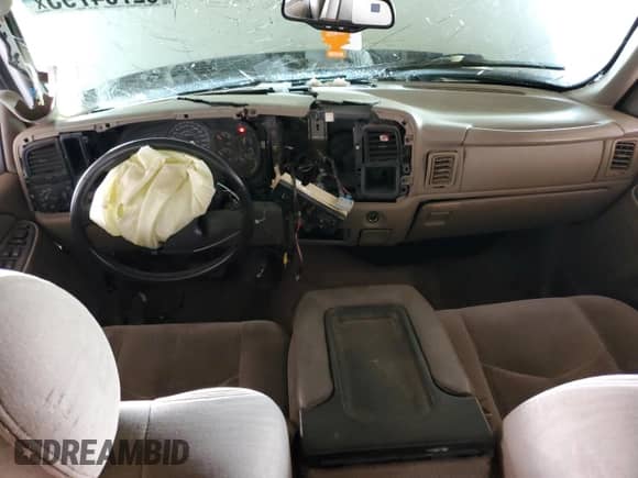 ✅ 2004 Chevrolet Silverado 1500 LS • VIN: 2GCEC13T041427861 • Лот: 62784795. Опубликован ранее на Copart с пробегом 242 072 миль. Бесплатный доступ к архиву аукционных продаж из США и подробный отчёт об истории автомобиля на DreamBid. Изображение 8.