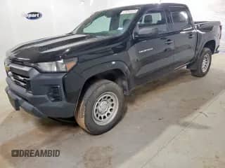 2023 Chevrolet Colorado 2WD Work Truck z VIN 1GCGSBEC8P1165967, wystawiony jako Copart lot #80349995 z przebiegiem 40 218 mil mil oraz Czysty tytuł • Clean title. Historia ofert i sprzedaży dostępna na DreamBid. Obrazek 1.