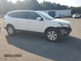 ✅ 2015 Chevrolet Traverse LT • VIN: 1GNKRHKD6FJ112955 • Lot: 68663695. Wystawiony na Copart z przebiegiem 143 515 mil. Bezpłatny archiwum sprzedaży aukcyjnych z USA i szczegółowy raport historii pojazdu na DreamBid. Zdjęcie 4.