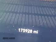 ✅ 2015 Dodge Challenger R/T • VIN: 2C3CDZAT5FH710678 • Lot: 43647121. Wystawiony na IAAI z przebiegiem 175 928 mil. Bezpłatny archiwum sprzedaży aukcyjnych z USA i szczegółowy raport historii pojazdu na DreamBid. Zdjęcie 15.