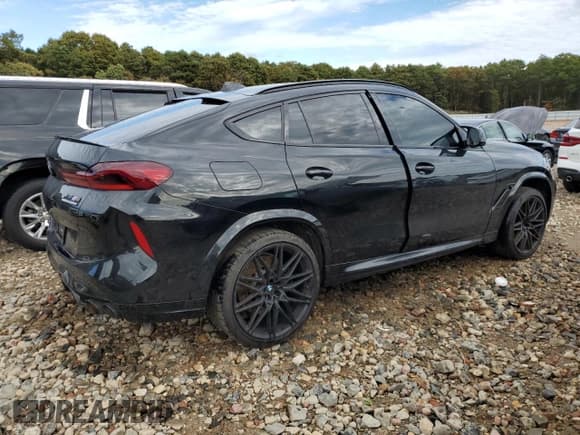 ✅ 2020 BMW X6 M Competition • VIN: 5YMCY0C03L9C65975 • Lot: 72927993. Listed on Copart with 39,239 mi. Free auction sales archive from the USA and detailed vehicle history report at DreamBid. Image 3.