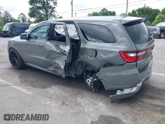✅ 2022 Dodge Durango R/T • VIN: 1C4SDJCT0NC108438 • Lot: 42252203. Listed on IAAI with 15,199 mi. Free auction sales archive from the USA and detailed vehicle history report at DreamBid. Image 3.