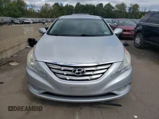 ✅ 2013 Hyundai Sonata SE • VIN: 5NPEC4ACXDH674226 • Lot: 72578694. Listed on Copart with 142,716 mi. Free auction sales archive from the USA and detailed vehicle history report at DreamBid. Image 5.