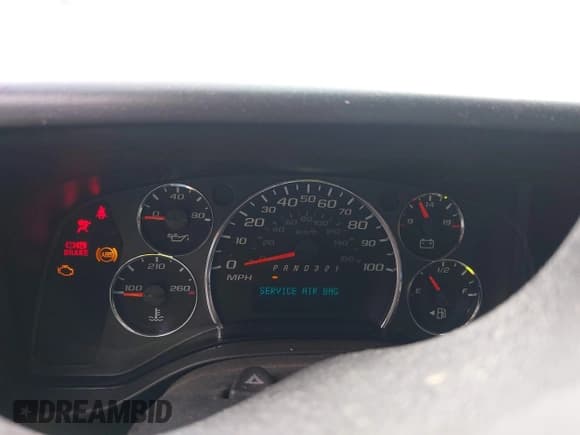 ✅ 2010 Chevrolet Express Cargo • VIN: 1GCUGADX7A1171480 • Lot: 42105333. Listed on IAAI with 235,624 mi. Free auction sales archive from the USA and detailed vehicle history report at DreamBid. Image 7.