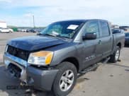 ✅ 2012 Nissan Titan SV • VIN: 1N6BA0EC4CN326168 • Lot: 42346653. Wystawiony na IAAI z przebiegiem 184 544 mil. Bezpłatny archiwum sprzedaży aukcyjnych z USA i szczegółowy raport historii pojazdu na DreamBid. Zdjęcie 2.