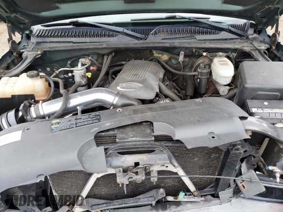 ✅ 2004 Chevrolet Silverado 1500 Z71 • VIN: 2GCEK19T841365815 • Лот: 92259205. Опубликован ранее на Copart с пробегом 179 627 миль. Бесплатный доступ к архиву аукционных продаж из США и подробный отчёт об истории автомобиля на DreamBid. Изображение 11.