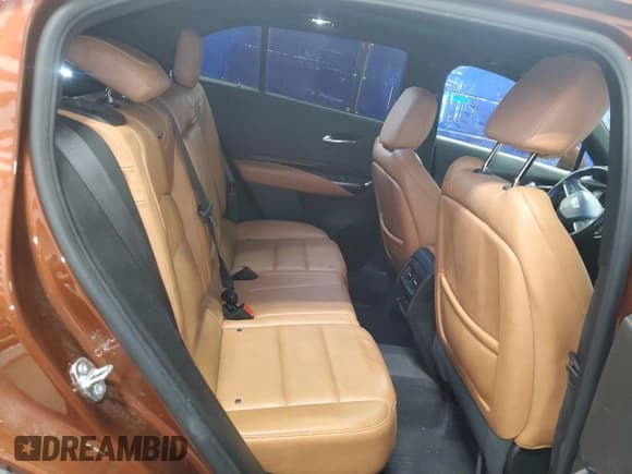 ✅ 2020 Cadillac XT4 AWD Sport • VIN: 1GYFZFR46LF137559 • Лот: 89524685. Опубликован ранее на Copart с пробегом 64 208 миль. Бесплатный доступ к архиву аукционных продаж из США и подробный отчёт об истории автомобиля на DreamBid. Изображение 11.