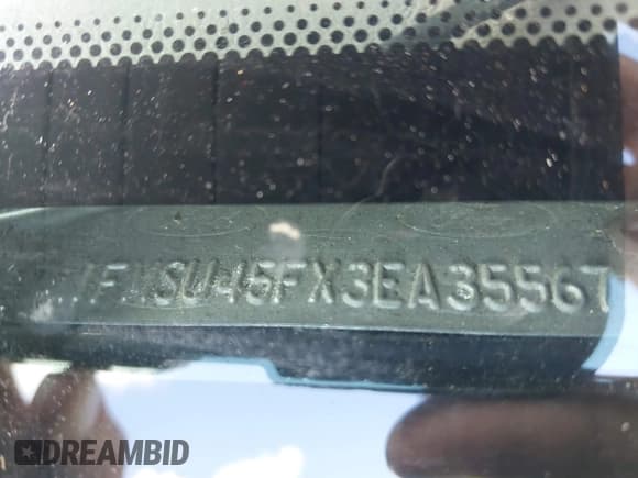 ✅ 2003 Ford Excursion • VIN: 1FMSU45FX3EA35567 • Лот: 43336216. Опубликован ранее на IAAI с пробегом 337 342 миль. Бесплатный доступ к архиву аукционных продаж из США и подробный отчёт об истории автомобиля на DreamBid. Изображение 9.