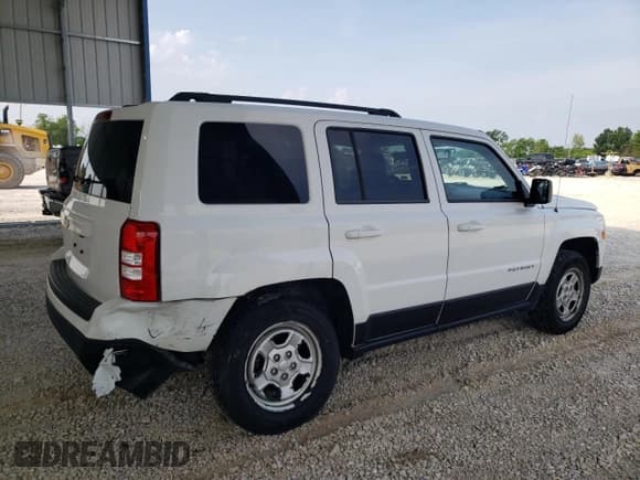 ✅ 2014 Jeep Patriot Sport • VIN: 1C4NJRBB9ED549735 • Lot: 59149045. Listed on Copart with 118,529 mi. Free auction sales archive from the USA and detailed vehicle history report at DreamBid. Image 3.