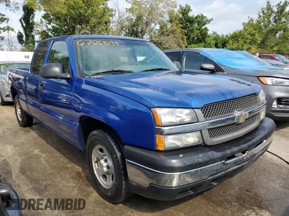 ✅ 2003 Chevrolet Silverado 1500 Work Truck • VIN: 1GCEC19X93Z323269 • Lot: 67268194. Wystawiony na Copart z przebiegiem 87 401 mil mil. Skorzystaj z bezpłatnego archiwum sprzedaży aukcyjnych z USA i zobacz szczegółowy raport historii pojazdu na DreamBid. Zdjęcie 4.