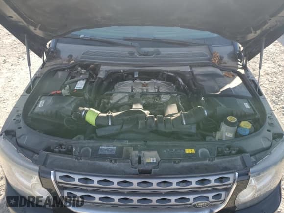 ✅ 2015 Land Rover LR4 HSE • VIN: SALAG2V67FA742142 • Lot: 85418505. Listed on Copart with 175,434 mi. Free auction sales archive from the USA and detailed vehicle history report at DreamBid. Image 12.