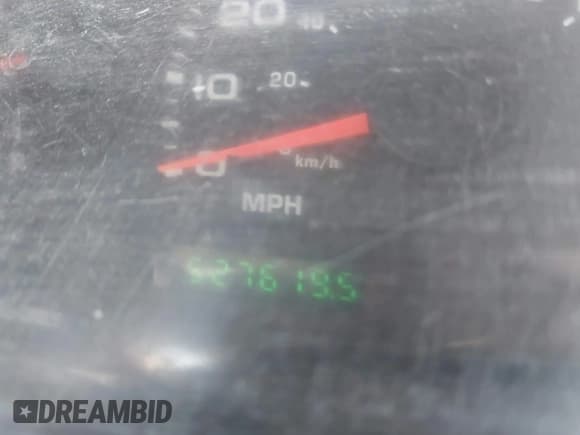 ✅ 2003 Ford F-250 XL • VIN: 1FTNX20FX3EA35282 • Lot: 42564019. Listed on IAAI with 527,619 mi. Free auction sales archive from the USA and detailed vehicle history report at DreamBid. Image 7.