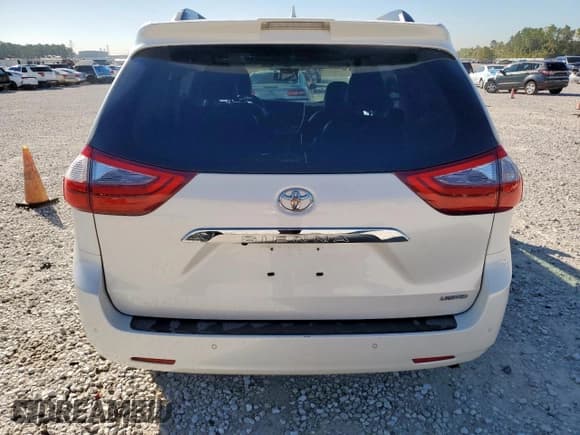 ✅ 2020 Toyota Sienna XLE Premium • VIN: 5TDYZ3DC5LS025251 • Лот: 91211845. Опубликован ранее на Copart с пробегом 90 631 миль. Бесплатный доступ к архиву аукционных продаж из США и подробный отчёт об истории автомобиля на DreamBid. Изображение 6.