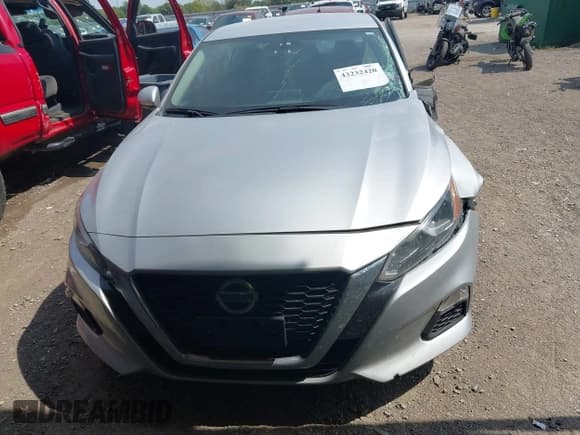 ✅ 2020 Nissan Altima S • VIN: 1N4BL4BV0LC227049 • Lot: 43232420. Wystawiony na IAAI z przebiegiem Nie podano. Bezpłatny archiwum sprzedaży aukcyjnych z USA i szczegółowy raport historii pojazdu na DreamBid. Zdjęcie 11.