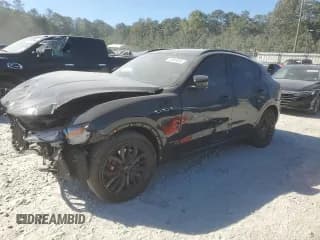 ✅ 2018 Maserati Levante S GranSport • VIN: ZN661YUS6JX297381 • Lot: 75981804. Wystawiony na Copart z przebiegiem Nie podano. Bezpłatny archiwum sprzedaży aukcyjnych z USA i szczegółowy raport historii pojazdu na DreamBid. Zdjęcie 1.