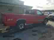 2004 Chevrolet Silverado 1500 Work Truck z VIN 1GCEK14V64Z291889, wystawiony jako Copart lot #78183454 z przebiegiem 200 109 mil mil oraz Szkoda całkowita • Salvage title. Historia ofert i sprzedaży dostępna na DreamBid. Obrazek 3.