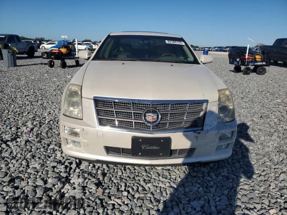 ✅ 2008 Cadillac STS RWD • VIN: 1G6DK67V580185306 • Lot: 82386135. Wystawiony na Copart z przebiegiem 76 096 mil. Bezpłatny archiwum sprzedaży aukcyjnych z USA i szczegółowy raport historii pojazdu na DreamBid. Zdjęcie 5.