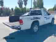 2002 Dodge Dakota with VIN 1B7FL36N32S507116, listed as a IAAI auction lot 42990993 with Not provided miles and . Bid and sale history available at DreamBid. Image 4.