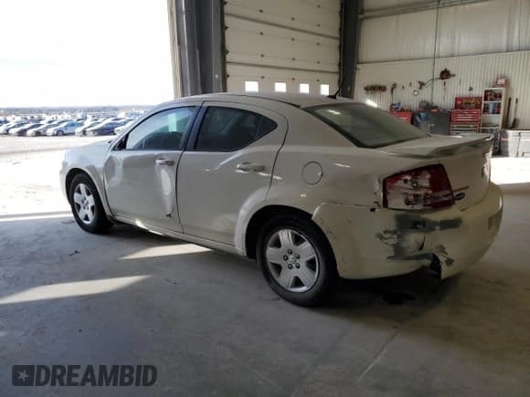 ✅ 2008 Dodge Avenger SXT • VIN: 1B3LC56R58N684745 • Лот: 88121405. Опубликован ранее на Copart с пробегом 120 467 миль. Бесплатный доступ к архиву аукционных продаж из США и подробный отчёт об истории автомобиля на DreamBid. Изображение 2.