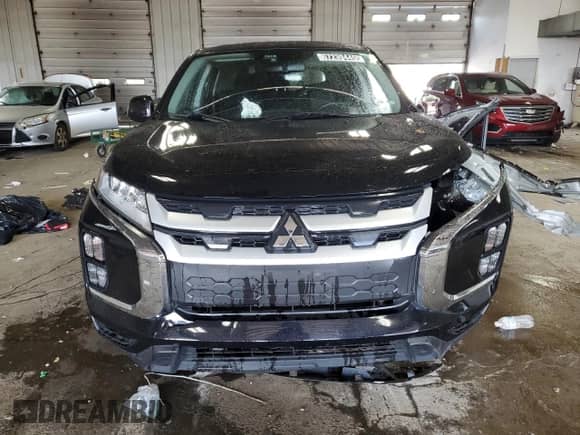 2022 Mitsubishi Outlander ES with VIN JA4ARUAU1NU015152, listed as a Copart auction lot 67239445 with 91,301 mi miles and Clean title. Bid and sale history available at DreamBid. Image 5.