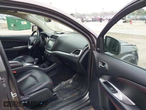 ✅ 2015 Dodge Journey R/T • VIN: 3C4PDDEG8FT640128 • Лот: 43418818. Опубликован ранее на IAAI с пробегом 99 084 миль. Бесплатный доступ к архиву аукционных продаж из США и подробный отчёт об истории автомобиля на DreamBid. Изображение 5.