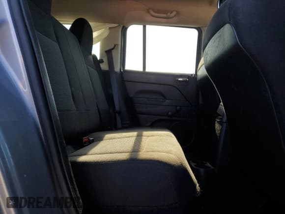 ✅ 2017 Jeep Patriot Sport SE • VIN: 1C4NJPBA4HD209828 • Lot: 89321165. Listed on Copart with Not provided. Free auction sales archive from the USA and detailed vehicle history report at DreamBid. Image 11.