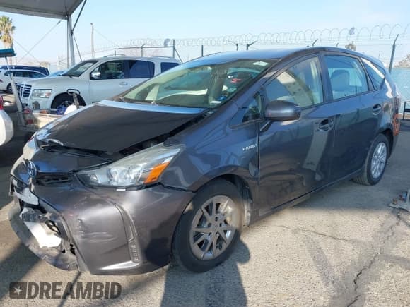 ✅ 2015 Toyota Prius Two • VIN: JTDZN3EU3FJ037441 • Lot: 41430837. Listed on IAAI with 191,370 mi. Free auction sales archive from the USA and detailed vehicle history report at DreamBid. Image 17.