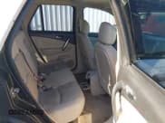 ✅ 2006 Saturn VUE • VIN: 5GZCZ33D06S825583 • Лот: 43695656. Опубликован ранее на IAAI с пробегом 222 621 миль. Бесплатный доступ к архиву аукционных продаж из США и подробный отчёт об истории автомобиля на DreamBid. Изображение 8.