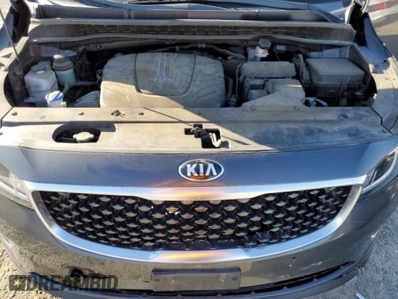 ✅ 2018 Kia Sedona LX • VIN: KNDMB5C15J6399922 • Лот: 84994605. Опубликован ранее на Copart с пробегом 71 080 миль. Бесплатный доступ к архиву аукционных продаж из США и подробный отчёт об истории автомобиля на DreamBid. Изображение 12.