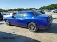 ✅ 2021 Dodge Challenger GT • VIN: 2C3CDZKG3MH587400 • Lot: 63537174. Wystawiony na Copart z przebiegiem 38 176 mil. Bezpłatny archiwum sprzedaży aukcyjnych z USA i szczegółowy raport historii pojazdu na DreamBid. Zdjęcie 2.