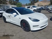 ✅ 2020 Tesla Model 3 Performance • VIN: 5YJ3E1EC2LF722468 • Lot: 43475533. Wystawiony na IAAI z przebiegiem 92 151 mil. Bezpłatny archiwum sprzedaży aukcyjnych z USA i szczegółowy raport historii pojazdu na DreamBid. Zdjęcie 1.