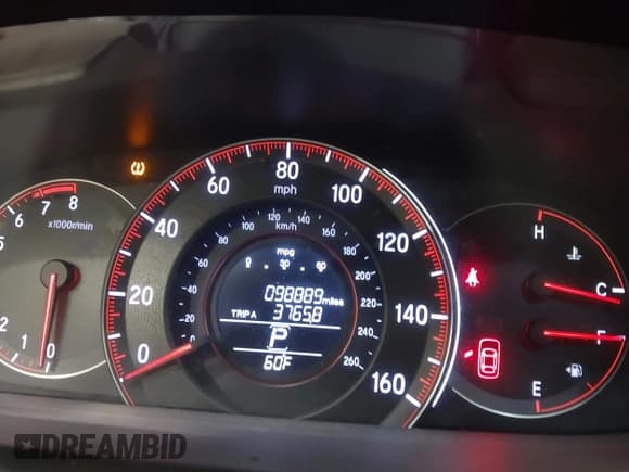 ✅ 2017 Honda Accord EX-L • VIN: 1HGCT2B89HA000153 • Lot: 43376485. Wystawiony na IAAI z przebiegiem 98 889 mil. Bezpłatny archiwum sprzedaży aukcyjnych z USA i szczegółowy raport historii pojazdu na DreamBid. Zdjęcie 7.