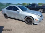 ✅ 2007 Mercedes-Benz C 280 Luxury • VIN: WDBRF92H67F857068 • Лот: 43148869. Опубликован ранее на IAAI с пробегом 183 359 миль. Бесплатный доступ к архиву аукционных продаж из США и подробный отчёт об истории автомобиля на DreamBid. Изображение 1.