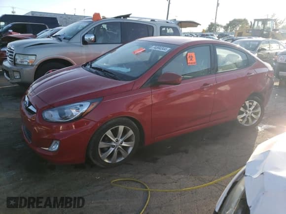 ✅ 2013 Hyundai Accent GLS • VIN: KMHCU4AE9DU276383 • Лот: 74594344. Опубликован ранее на Copart с пробегом 59 611 миль. Бесплатный доступ к архиву аукционных продаж из США и подробный отчёт об истории автомобиля на DreamBid. Изображение 1.