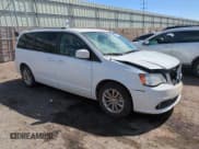✅ 2020 Dodge Grand Caravan SXT • VIN: 2C4RDGCGXLR189635 • Лот: 81503055. Опубликован ранее на Copart с пробегом 157 247 миль. Бесплатный доступ к архиву аукционных продаж из США и подробный отчёт об истории автомобиля на DreamBid. Изображение 4.