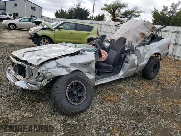 ✅ 2005 Ford Ranger XL • VIN: 1FTYR14U15PA27525 • Lot: 87201285. Listed on Copart with Not provided. Free auction sales archive from the USA and detailed vehicle history report at DreamBid. Image 1.