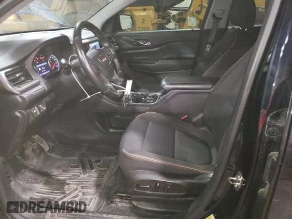 ✅ 2021 GMC Acadia AT4 • VIN: 1GKKNLLS6MZ227773 • Lot: 81643385. Wystawiony na Copart z przebiegiem 78 638 mil. Bezpłatny archiwum sprzedaży aukcyjnych z USA i szczegółowy raport historii pojazdu na DreamBid. Zdjęcie 7.