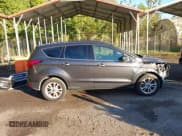 ✅ 2019 Ford Escape SE • VIN: 1FMCU0GD0KUA15891 • Лот: 43411261. Опубликован ранее на IAAI с пробегом 75 381 миль. Бесплатный доступ к архиву аукционных продаж из США и подробный отчёт об истории автомобиля на DreamBid. Изображение 13.